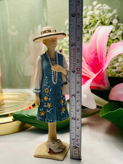 Vintage Lady Figurine in Blue Floral Dress & Wide-Brim Hat – Approx. 14 cm