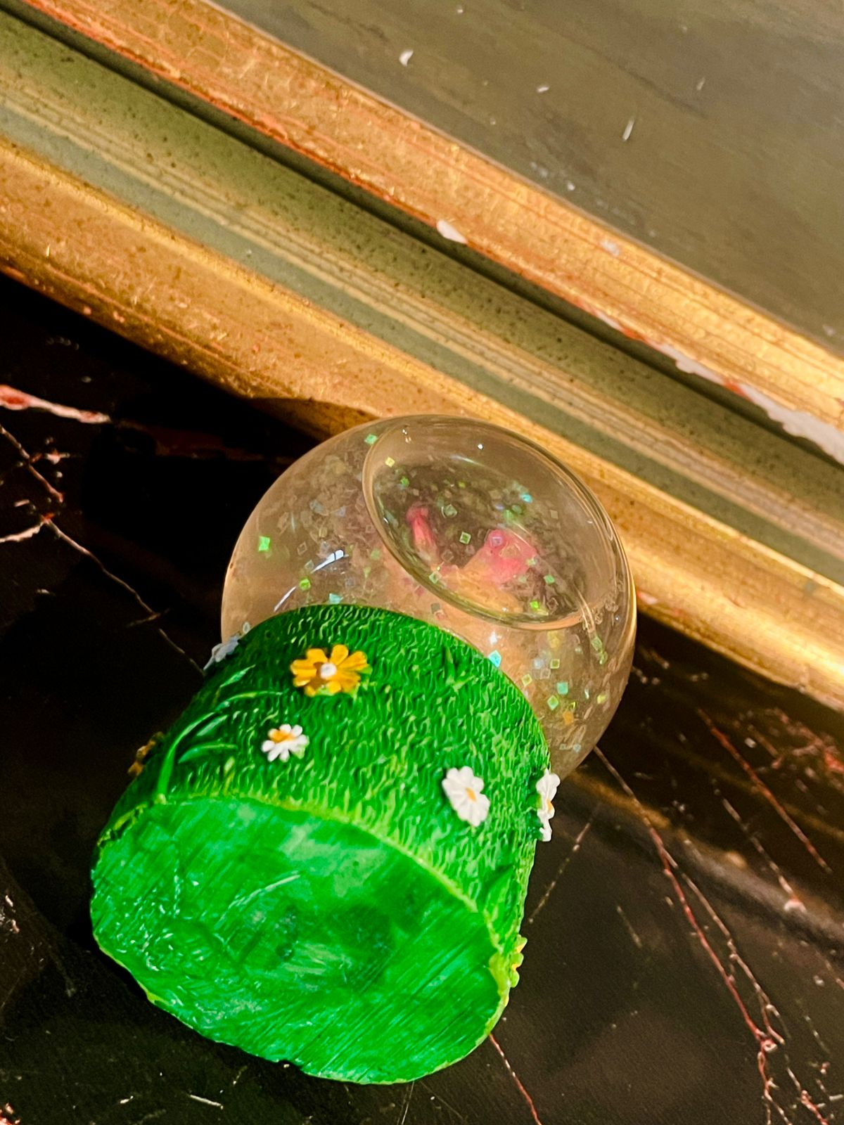 Mini Butterfly Snow Globe — Floral Garden Base