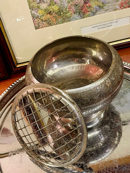 Silver Engraved Flower Arranger Bowl – Vintage Floral Frog Vase