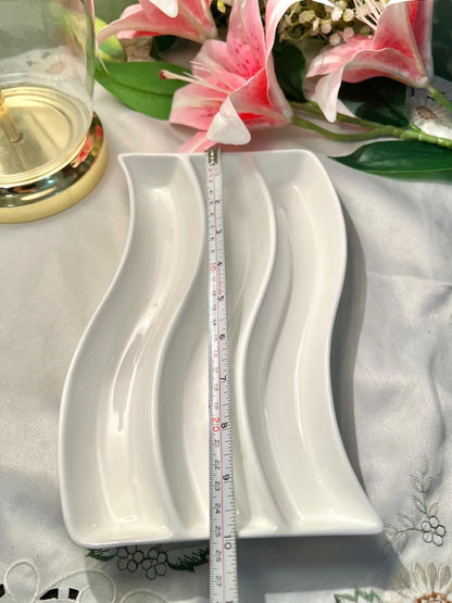 White Triple-Section Wavy Serving Dish 25cm