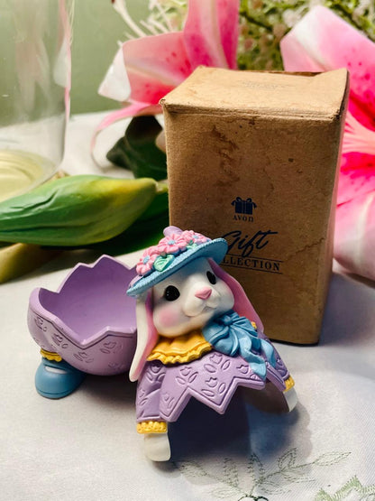 Easter Bunny Egg Holder Figurine 10 cm
