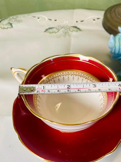 Paragon Red Gold Fine Bone China Cup Saucer 2-Piece Set 10 cm