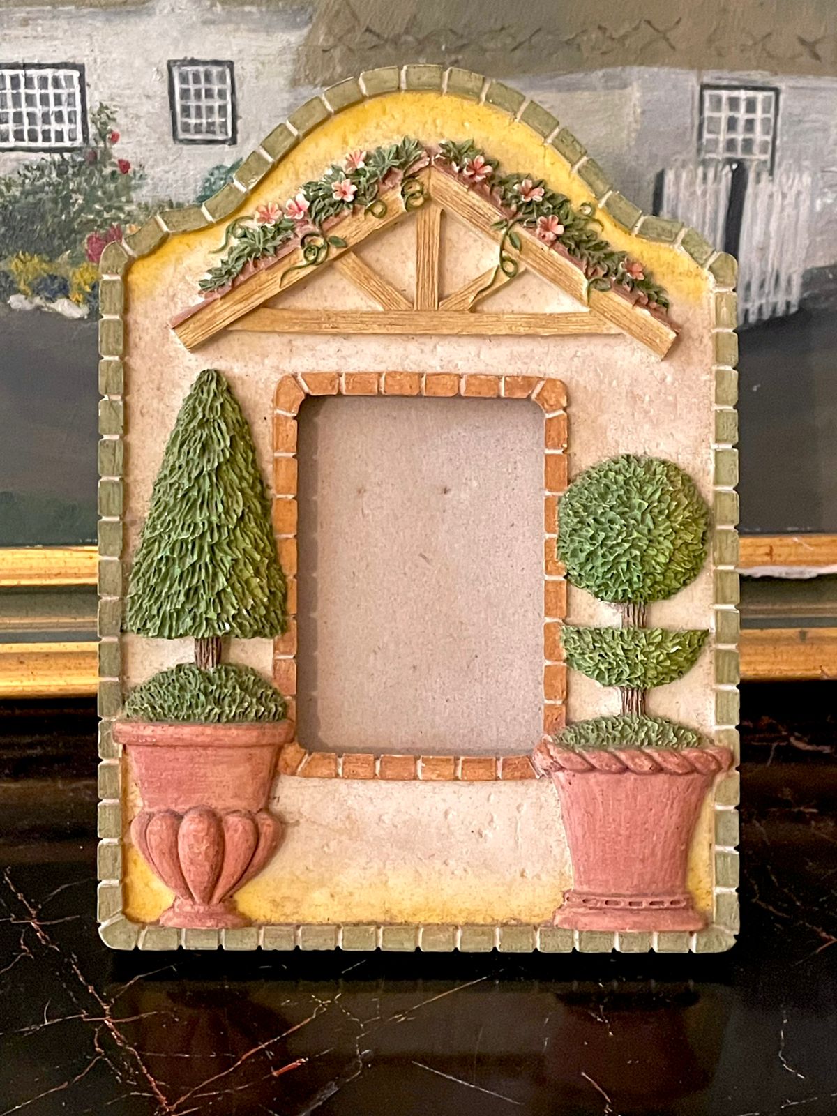 vintage photo frame, cottagecore decor, floral photo frame, garden theme decor, English vintage style, resin photo frame, antique gift idea, shabby chic accessories, home styling Pakistan, sunset kitchen decor