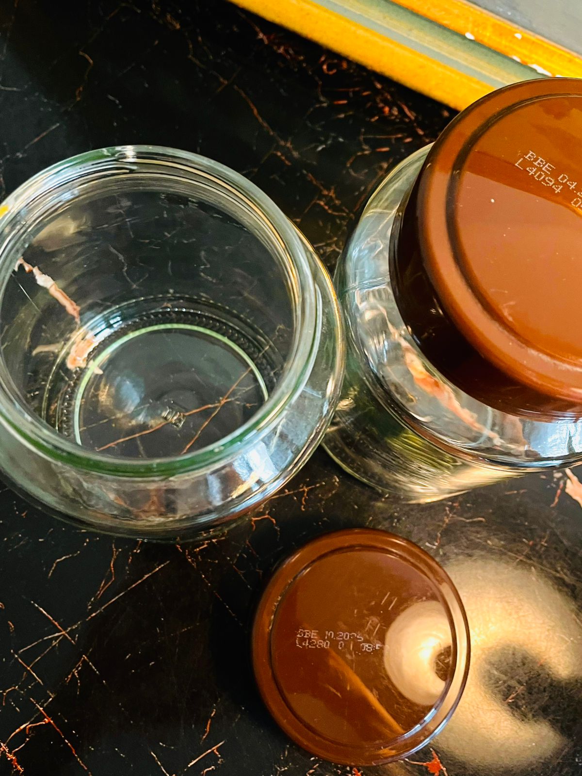 Vintage Glass Storage Jars with Brown Lids – Set of 2 (1kg capacity)