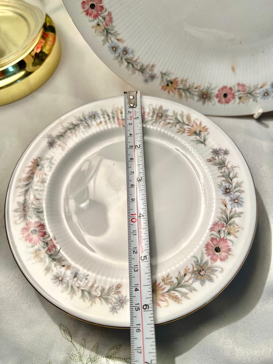 Royal Albert Belinda Bone China 5-Piece Cake Set, England