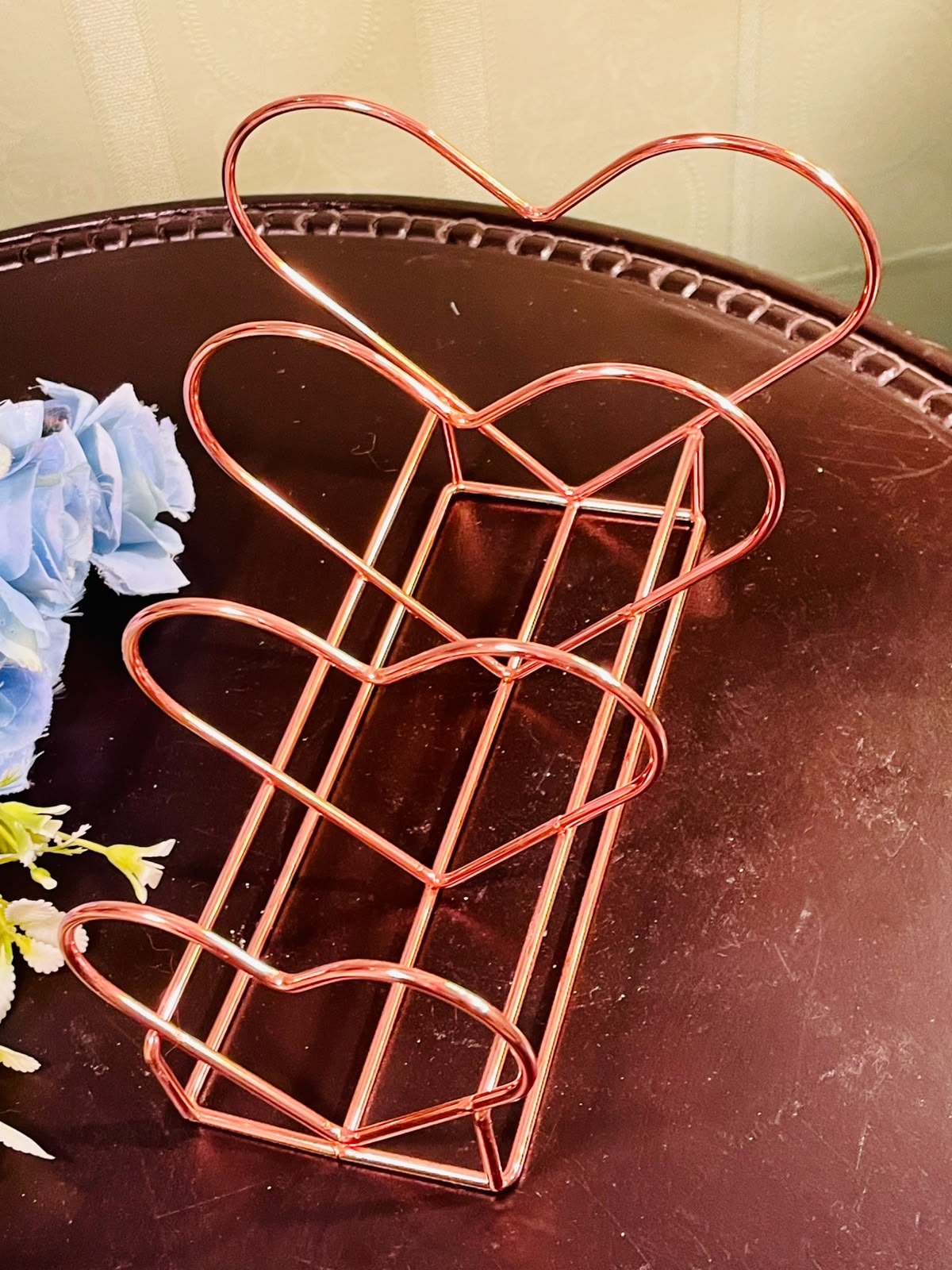Rose Gold Heart Design Napkin Holder – Decorative Metal Tissue Holder