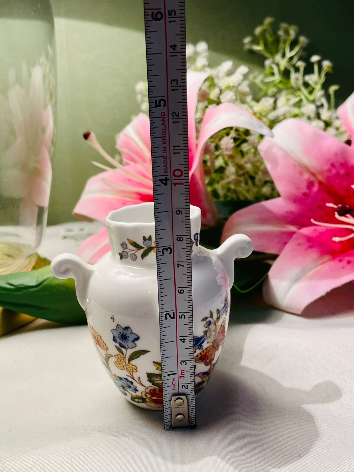 Aynsley Cottage Garden Fine Bone China Twin-Handle Vase 9cm