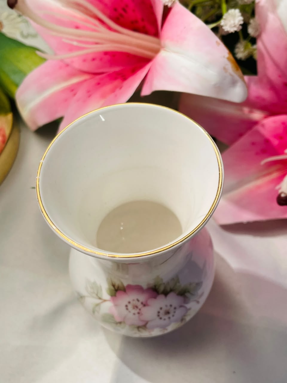 Clematis Fine Bone China Pink Floral Vase Approx. 12 cm