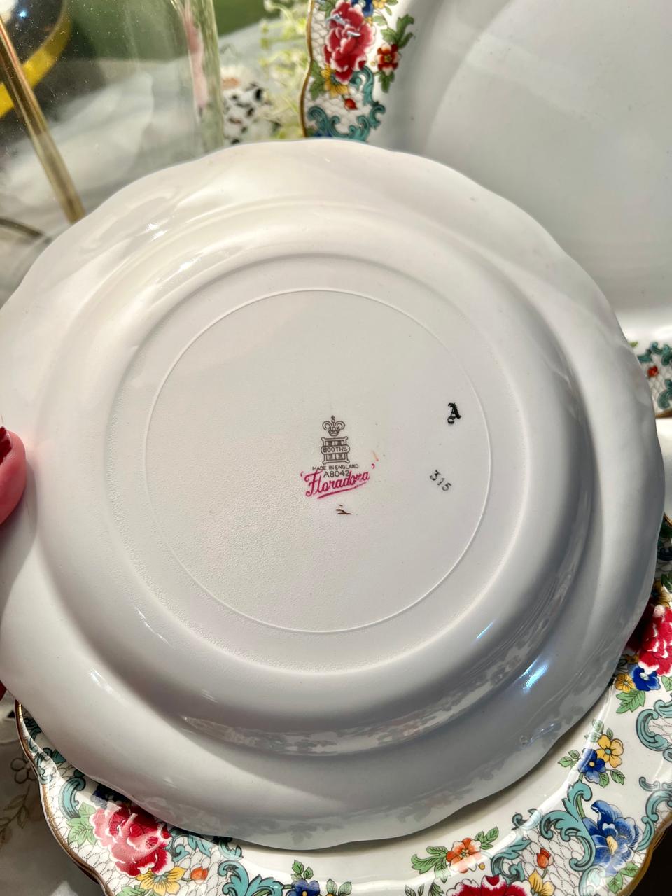 England Floral Dinnerware Set 14 pcs– Made in England