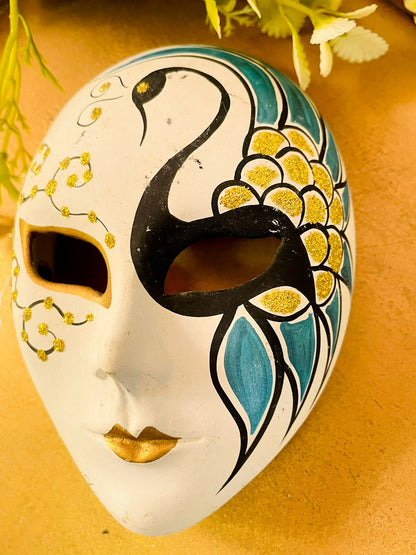 Venetian Style Peacock Wall Mask White Gold Decor