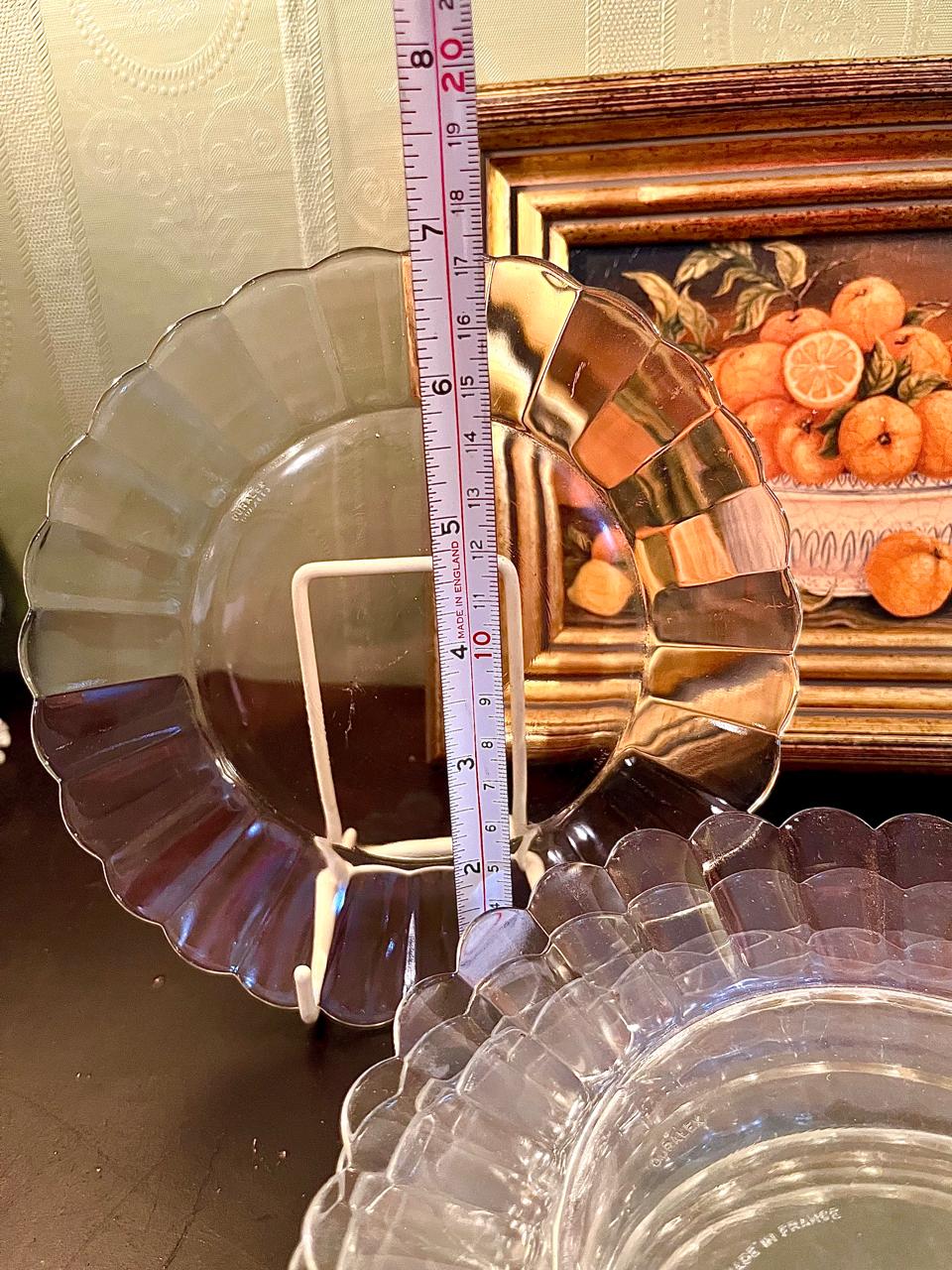 Vintage Set of 6 Scalloped Clear Glass Serving Plates 17 cm