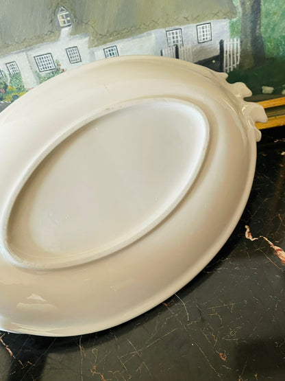 Handcrafted Green Ceramic Platter with Floral and Leaf Motif – Mid-Century Modern Style Serving Dish