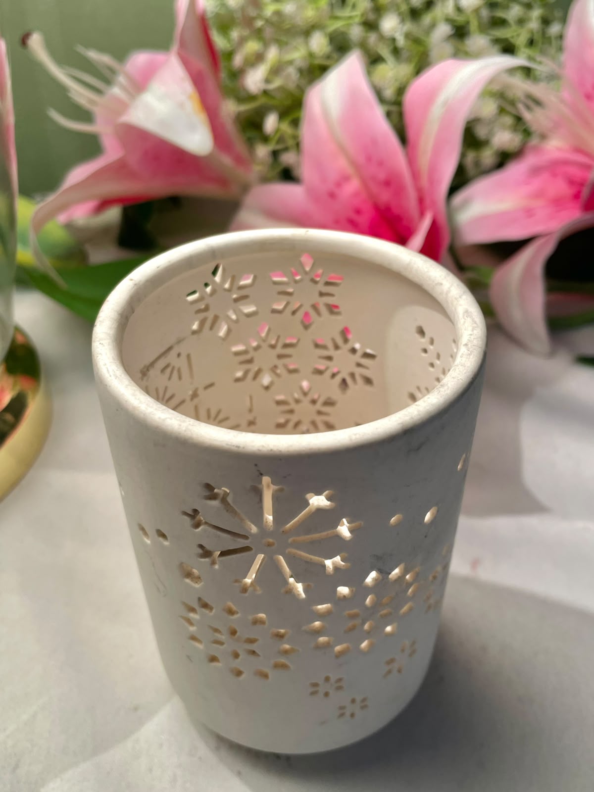 White Ceramic Snowflake Lantern 4.3 Inch