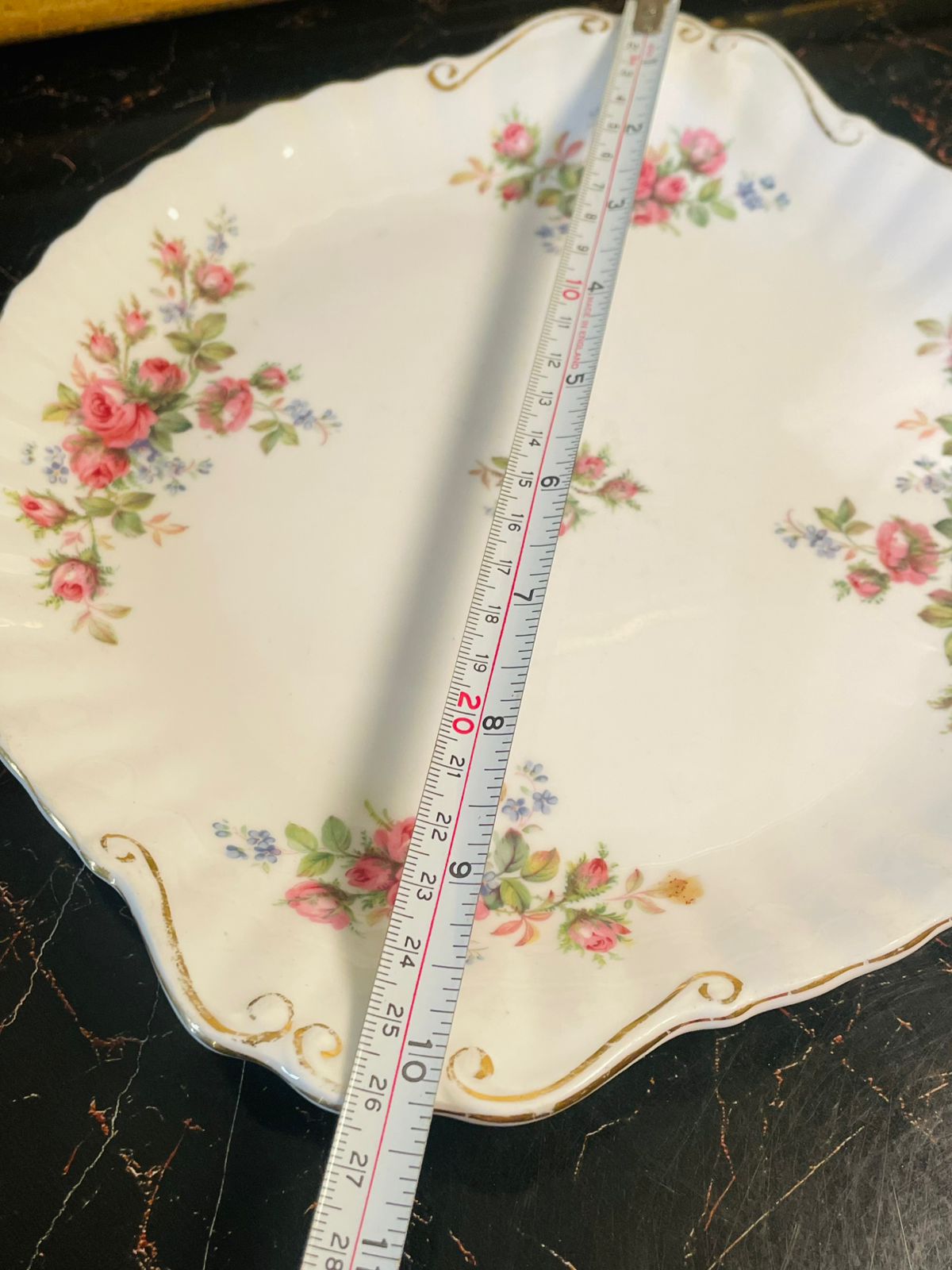 Royal Albert “Moss Rose” Fine Bone China Serving Plate ( 26.5cm ) – England