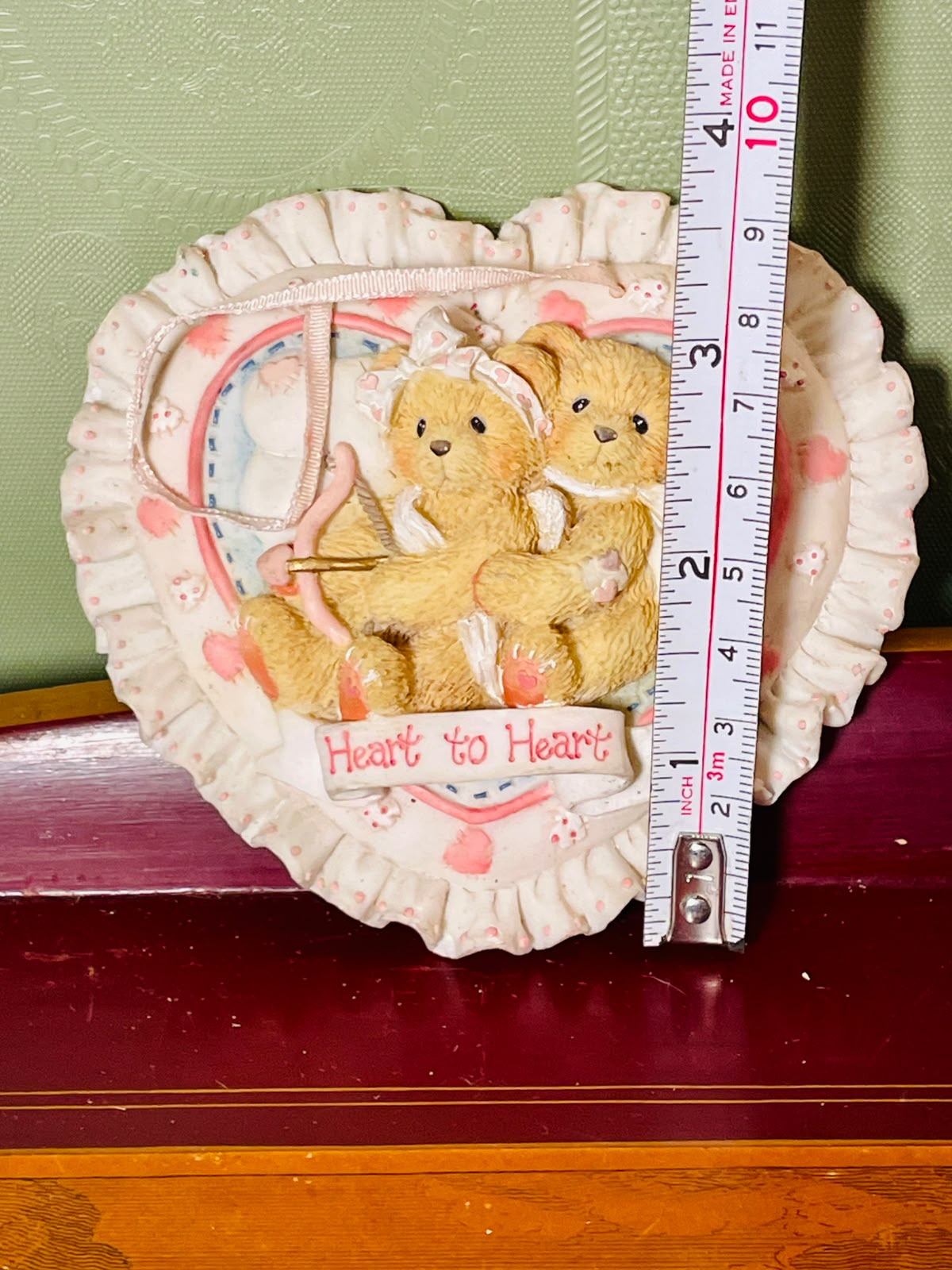 Cherished Teddies Heart to Heart Wall Plaque 10 Inch