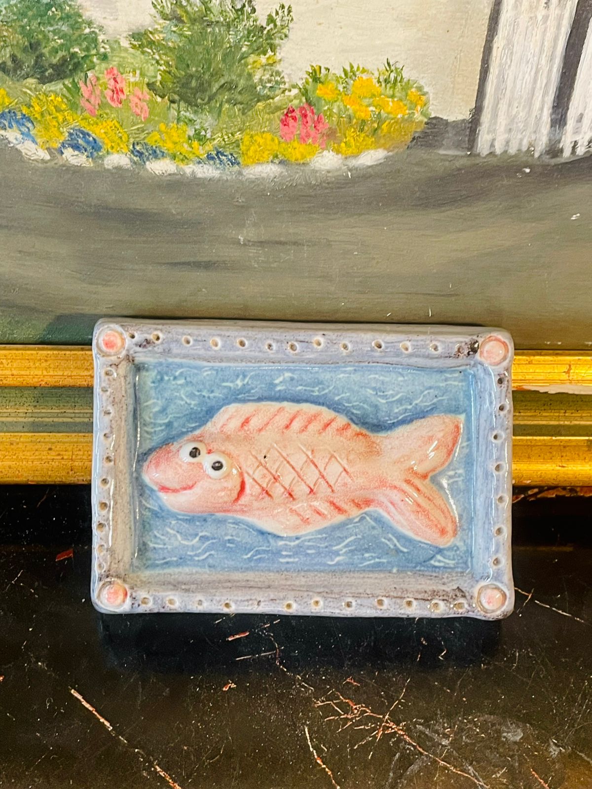 fishplaque, ceramicart, nauticaldecor, seasidehome, handmadewallart, coastalstyle, oceaninspired, fishdecor, potteryplaque, cottagecoredecor, sunsetkitchenfinds, handcraftedgift