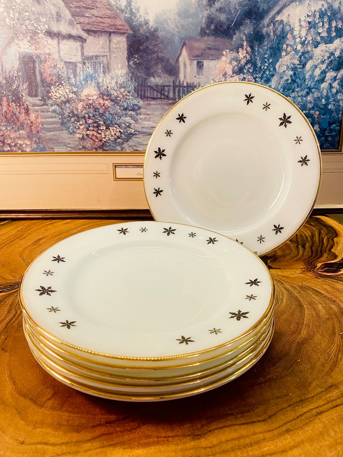 Pyrex Gold Starburst Rim Plates Set of 6