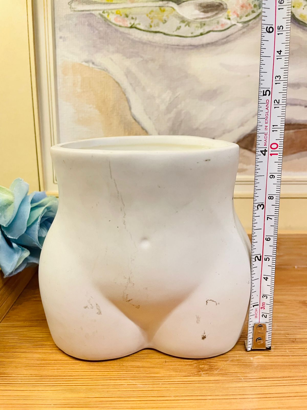 Minimalist Body-Shaped Ceramic candle  – Modern Home Decor