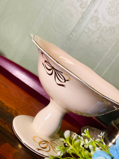 Cream & Gold Pedestal Serving Bowl – 16 cm