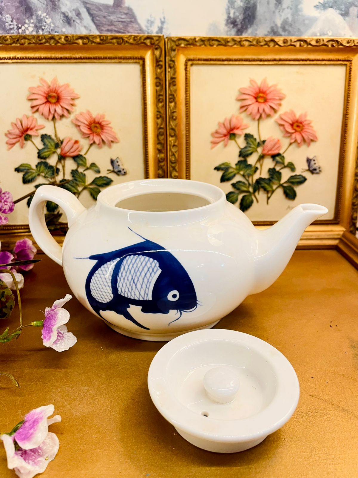 Cameo China Fish Ceramic Teapot