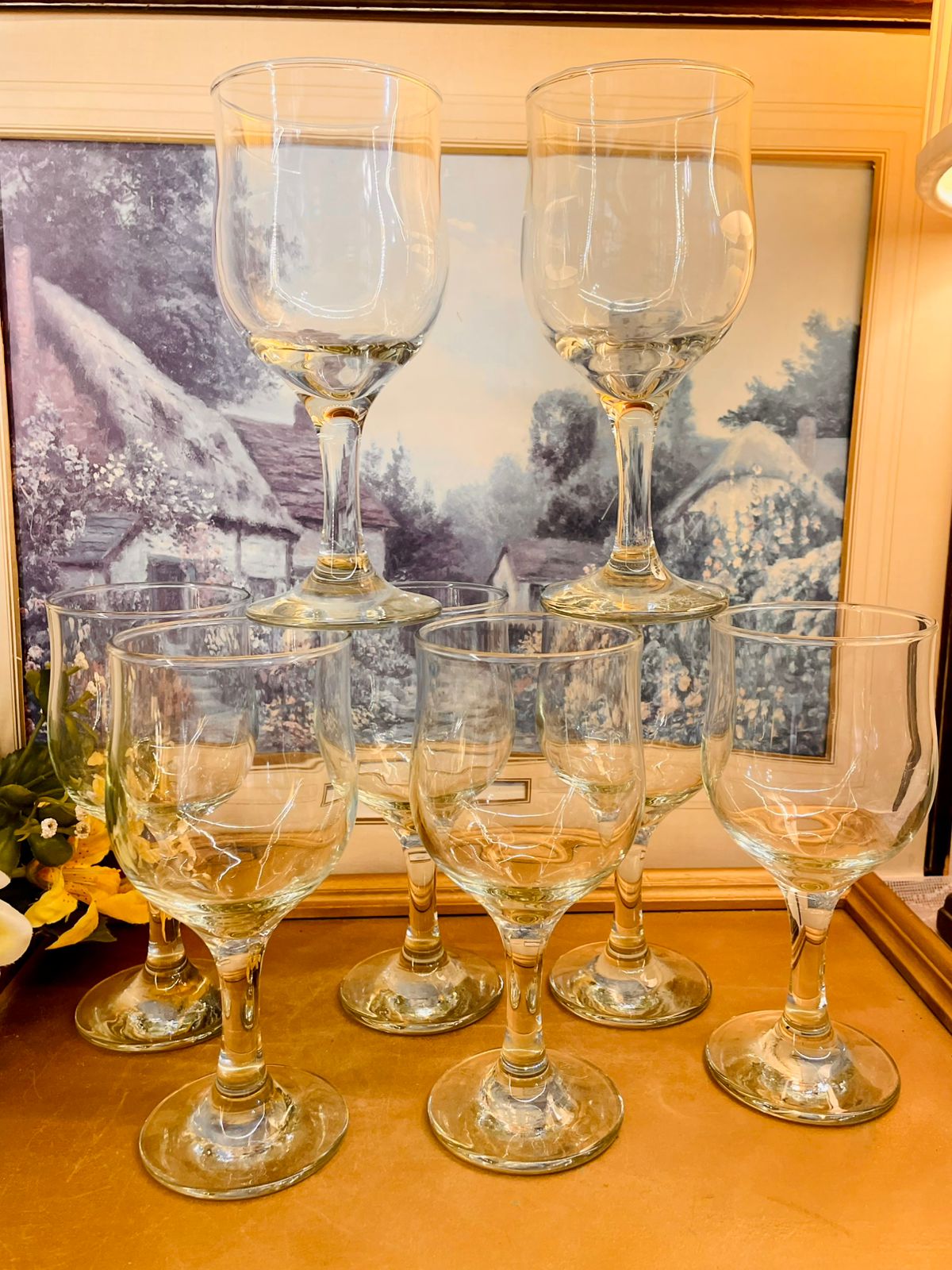 Vintage Glass Goblet Set – Elegant Wine Glasses (Set of 8)
