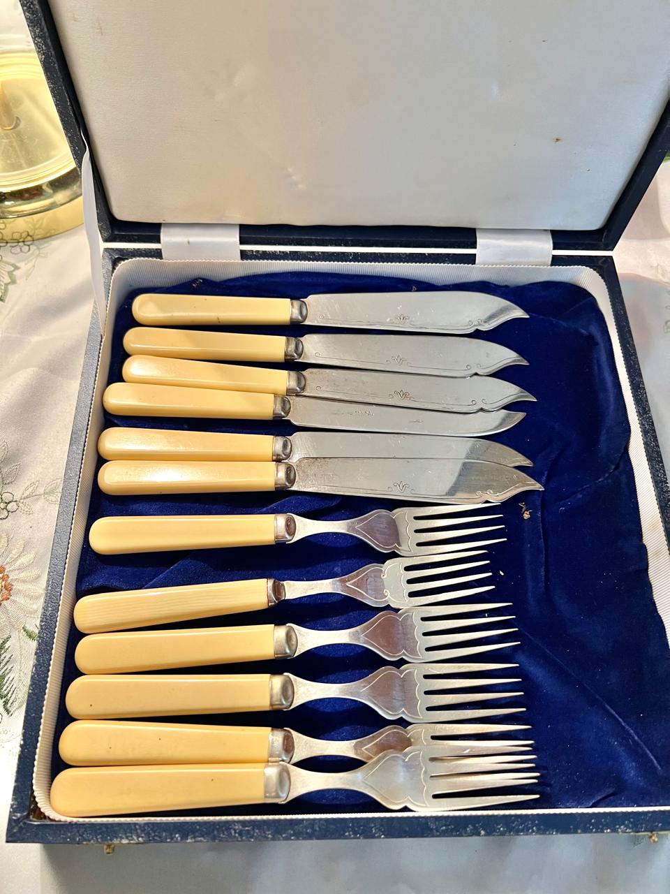 Vintage Silver Cream Handle Fish Knife & Fork Cutlery Set – 12 Pcs