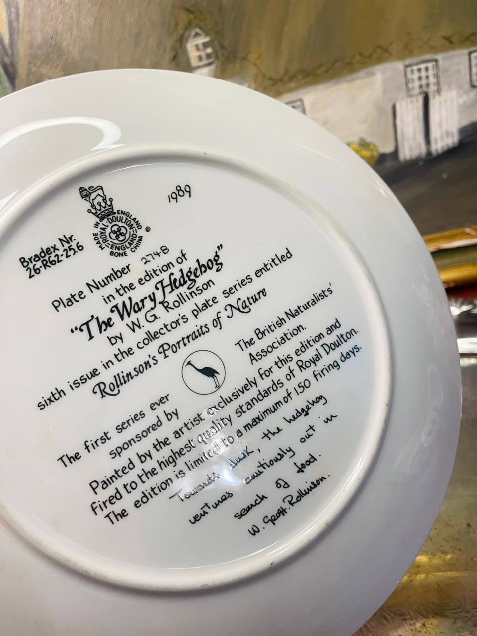 Royal Doulton “Hedgehog” Collector Plate – 8.5in Wildlife Decor