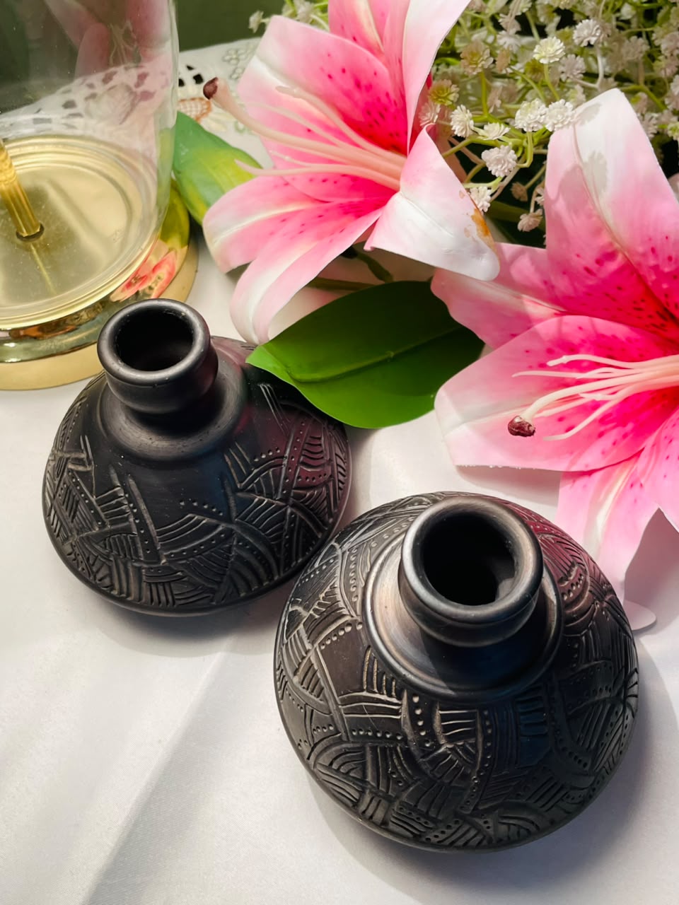 Vintage Black Textured Decorative Vases 2-Piece Set Approx. 10 cm