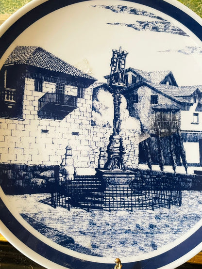 “Cruceiro de Hío” Collector Plate – Concello de Cangas, Spain – Blue & White Ceramic Souvenir