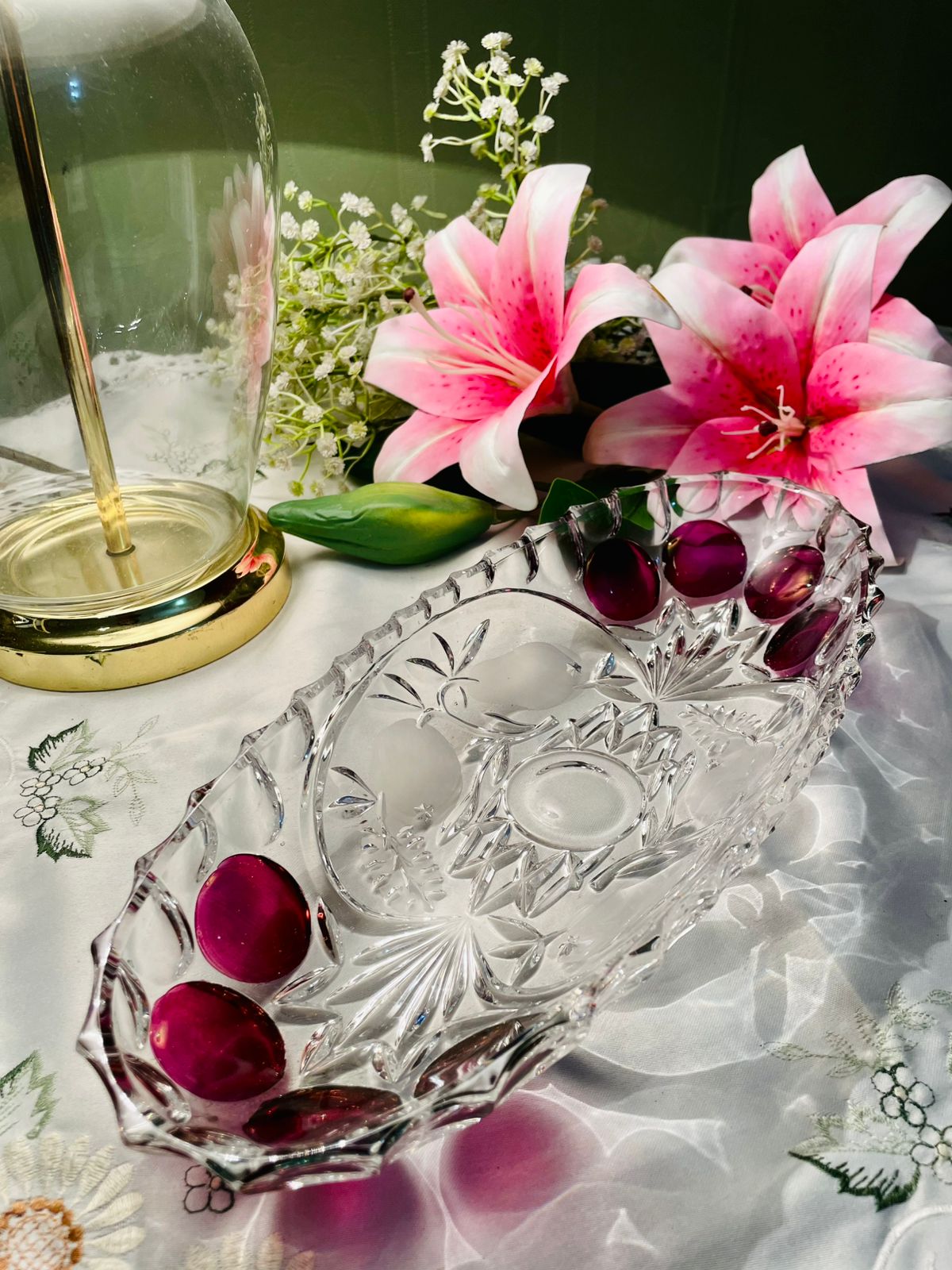 Clear Crystal Oval Serving Dish with Ruby Accents 12 in