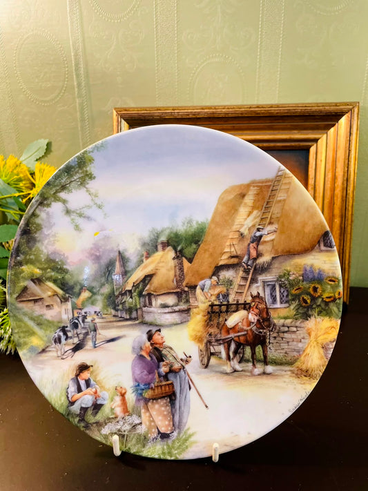 Royal Doulton The Thatcher Collector Plate 8 Inch Susan Neale