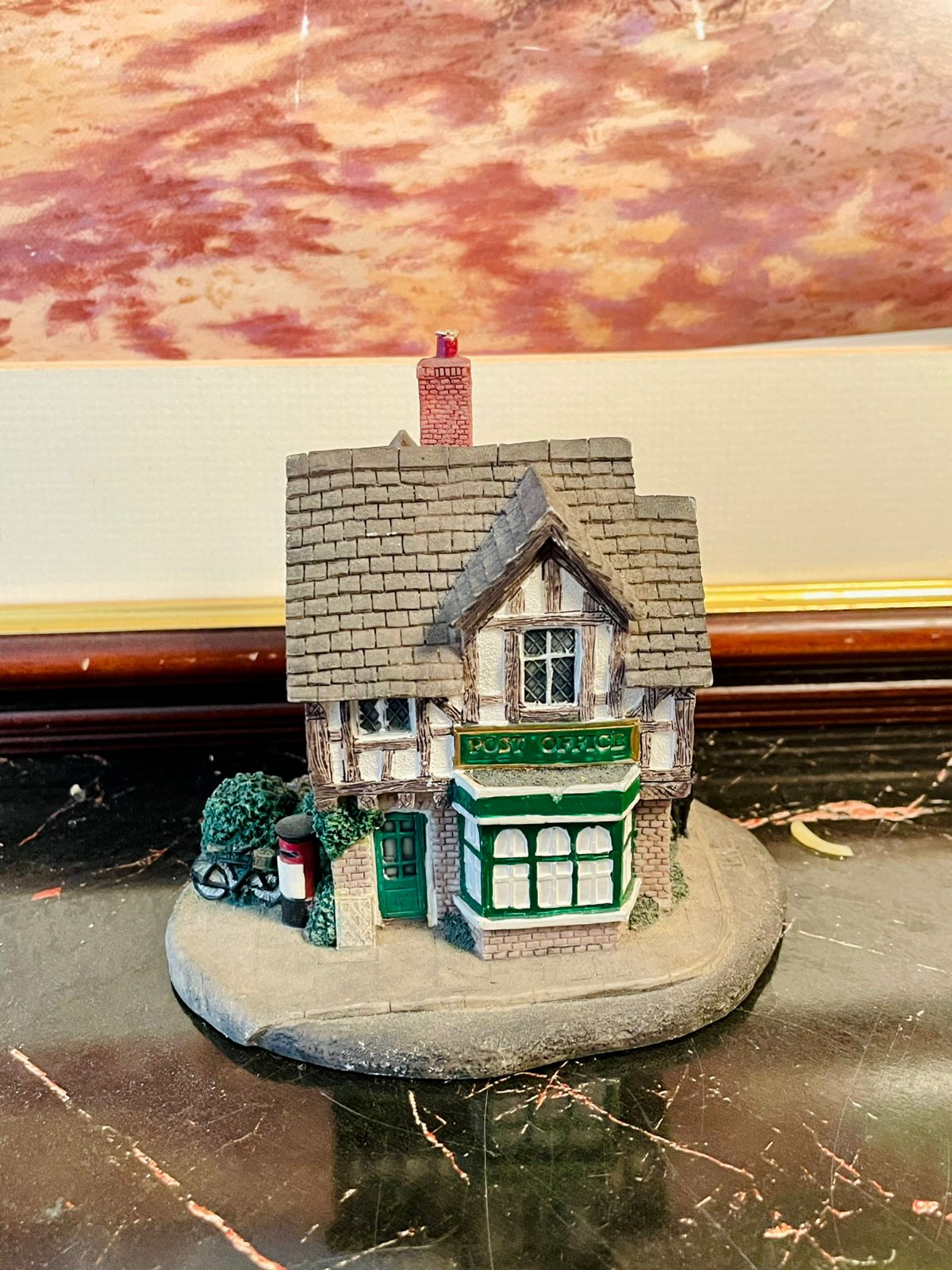 Miniature Tudor-Style Cottage House – Collectible Handcrafted Figurine