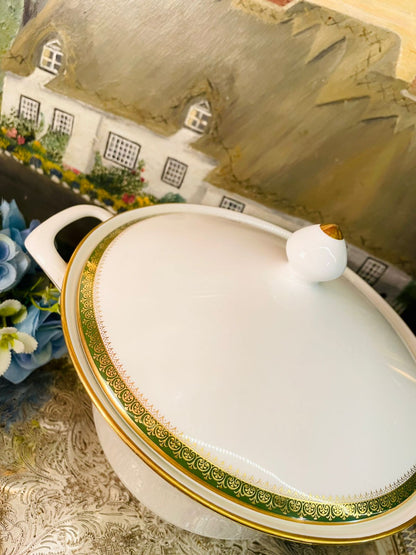 Vintage Wedgwood English Bone China Covered Soup Tureen – 8in