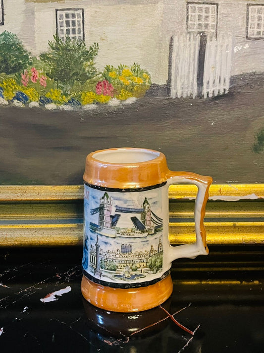 Vintage London Souvenir stein – Ceramic Stein with Landmark Illustrations