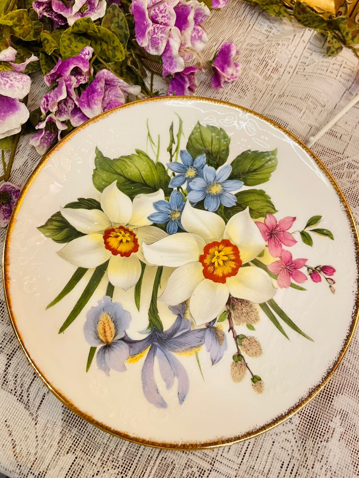 Vintage English Bone China Floral Plate with Gold Edge 8.5 in