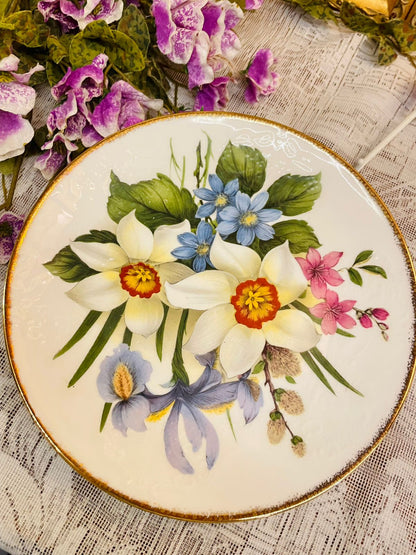 Vintage English Bone China Floral Plate with Gold Edge 8.5 in