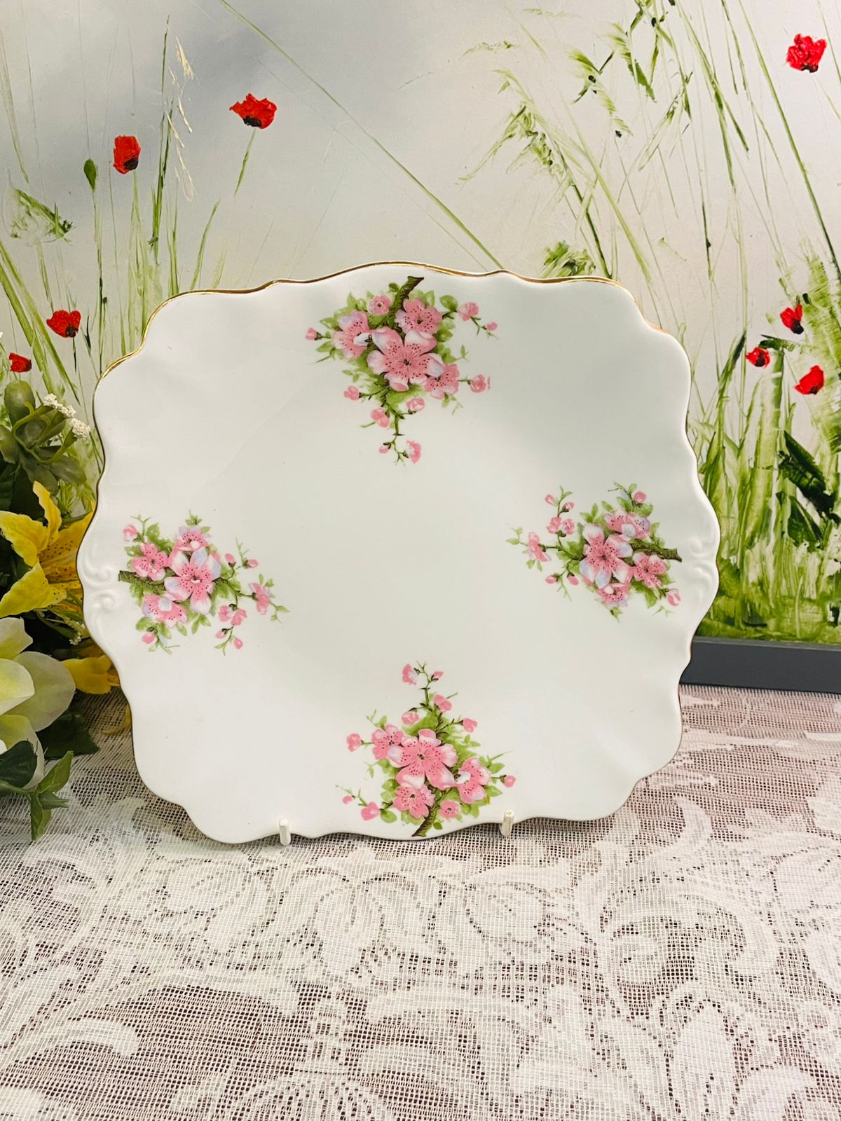 Roslyn Fine Bone China Pink Floral Plate