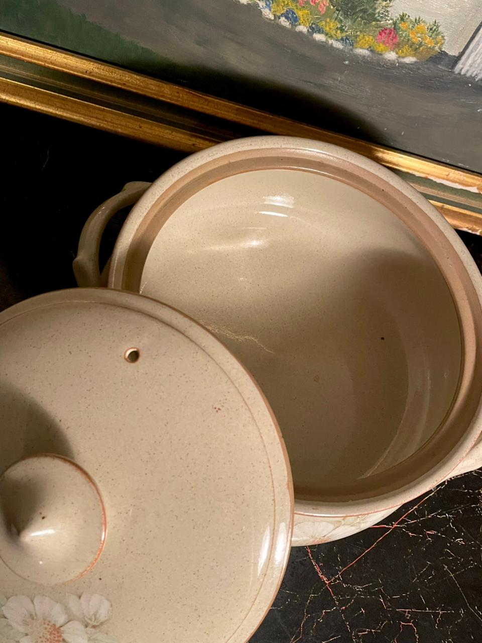 Vintage Floral Ceramic Casserole Dish with Lid & Handles – 8" (England)