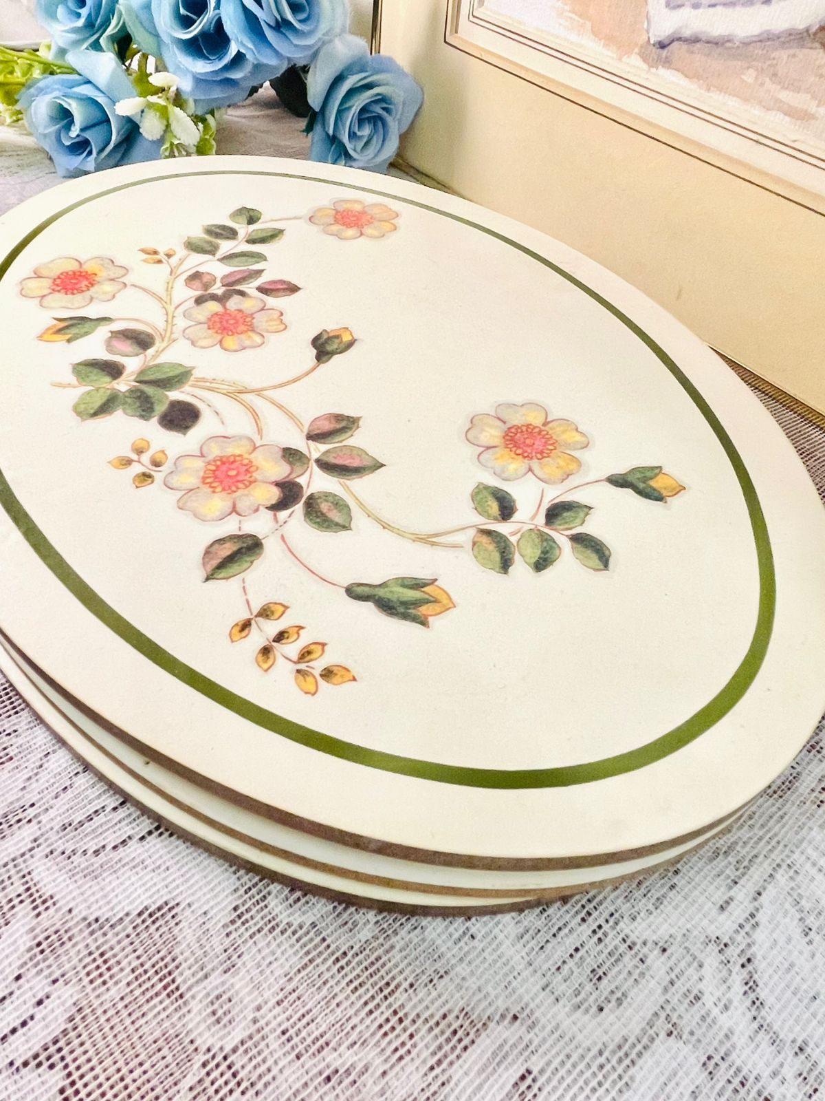 St Michael Melamine Casserole Stand – Made in UK