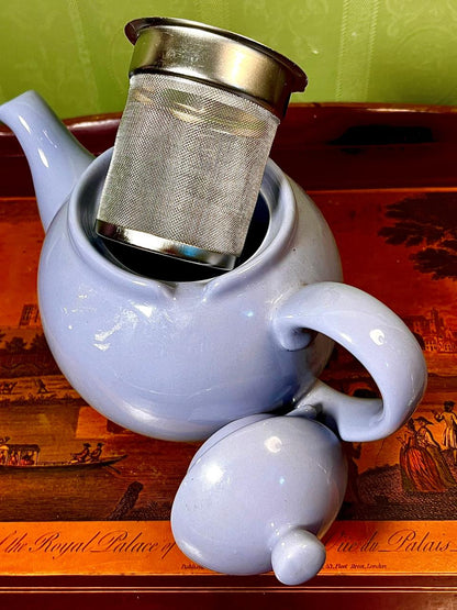 Modern Ceramic Teapot with Infuser & Lid | 6.5 Inch