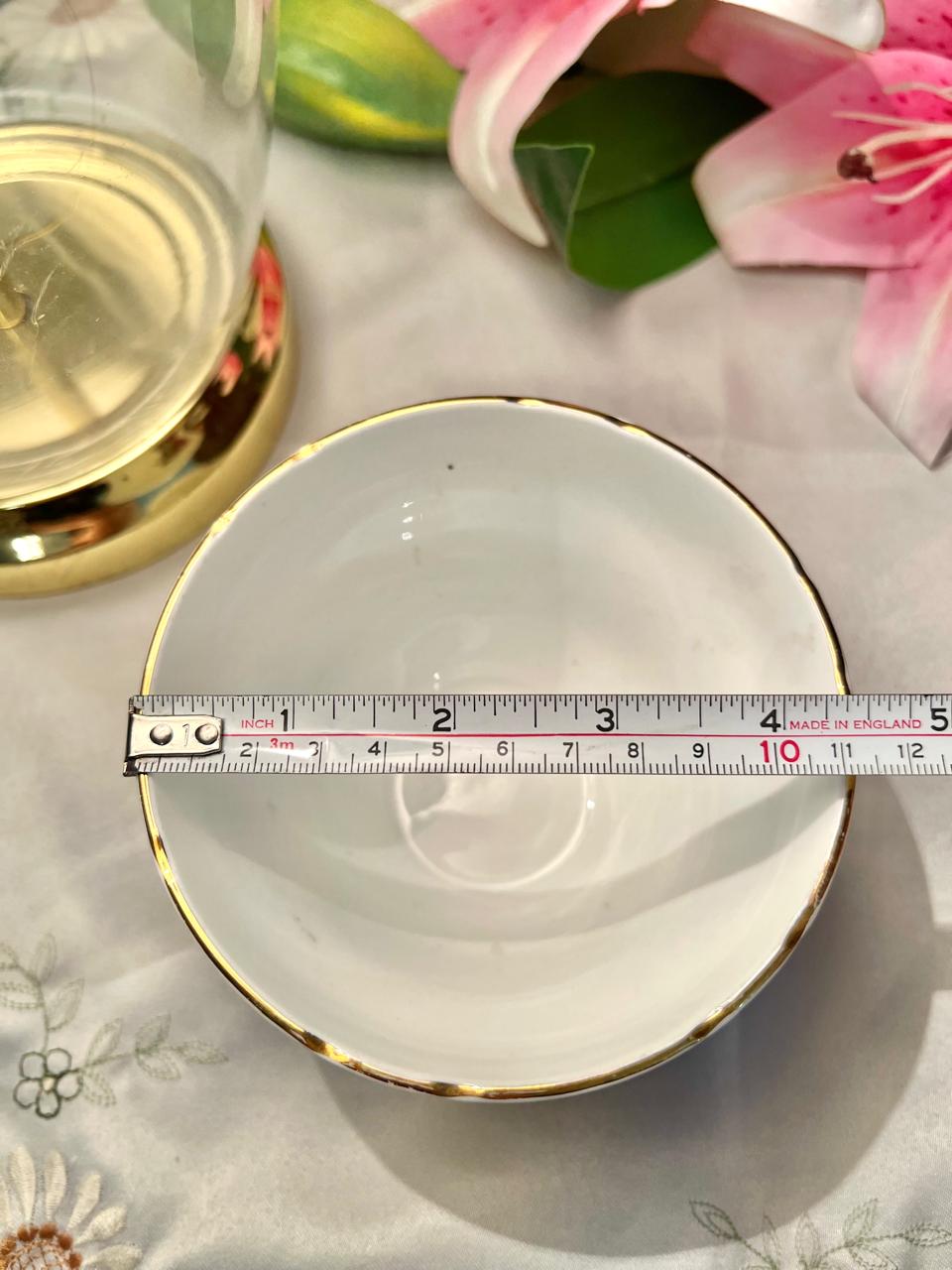 Regency Bone China Gold-Rim Serving Bowl – Approx. 12 cm