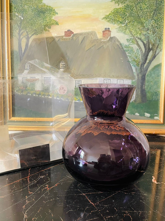 purple glass vase, amethyst vase, vintage home decor, glass flower vase, english glassware, collectible vase, table centerpiece, art glass, home accessories, decorative glass england