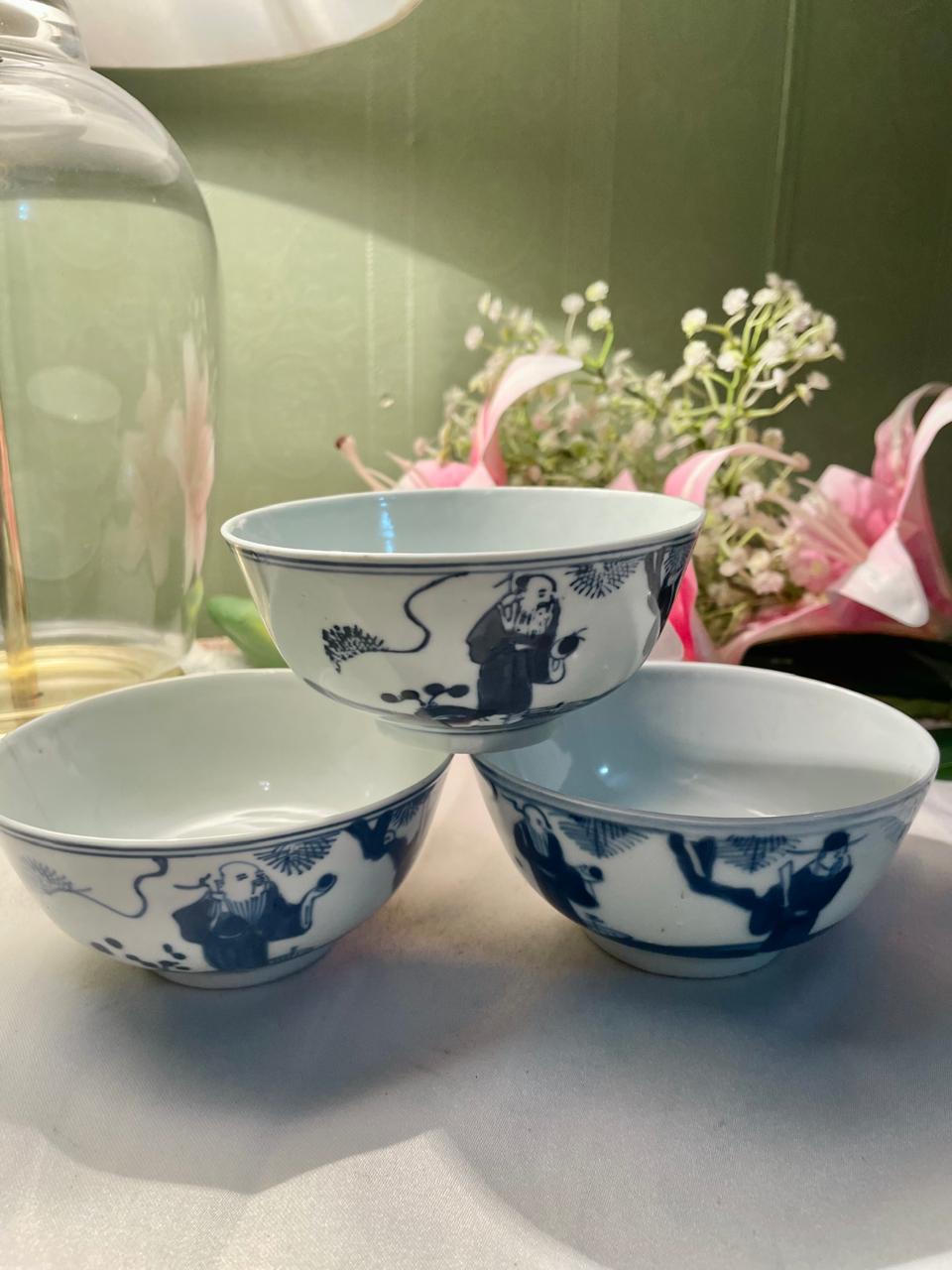 Vintage Blue & White Figural Bowls Set of 3 – 4.5 Inch