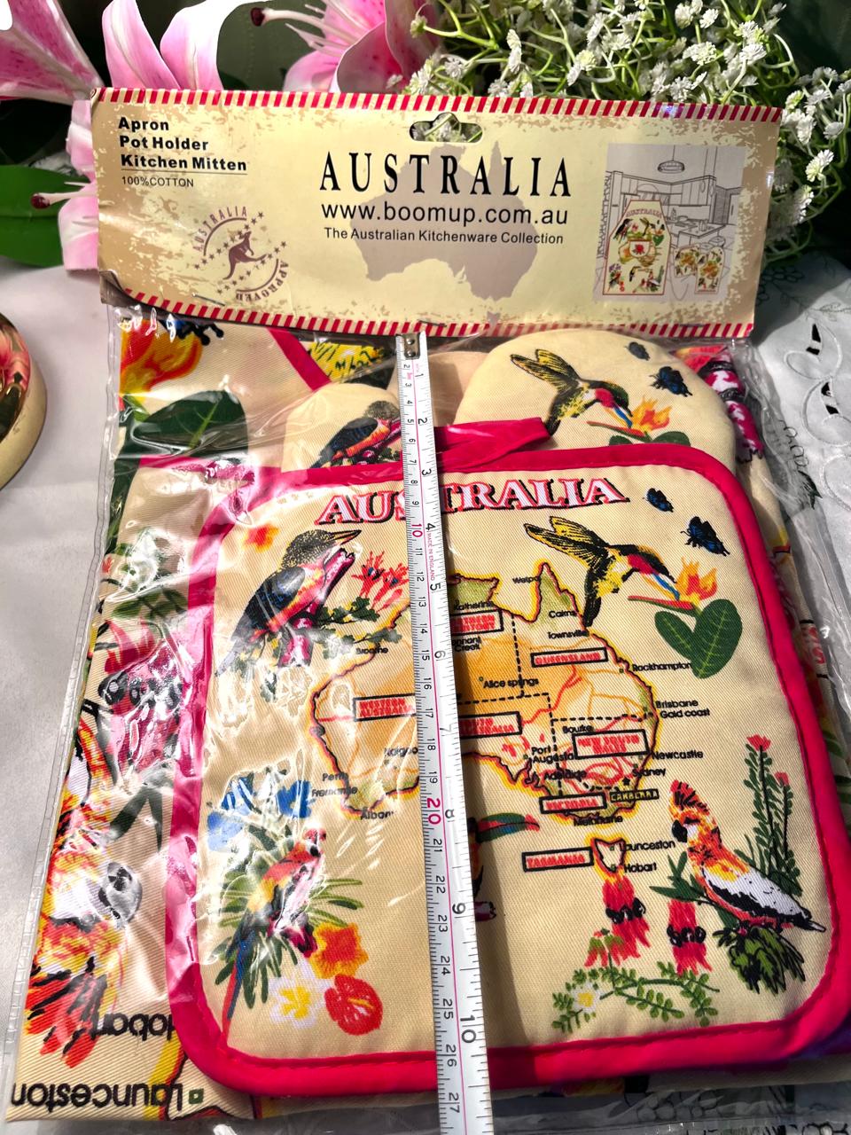 Australia 100% Cotton Kitchen Set Apron Pot Holder & Oven Mitt