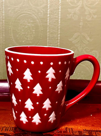 Red Christmas Tree Mug – 4"