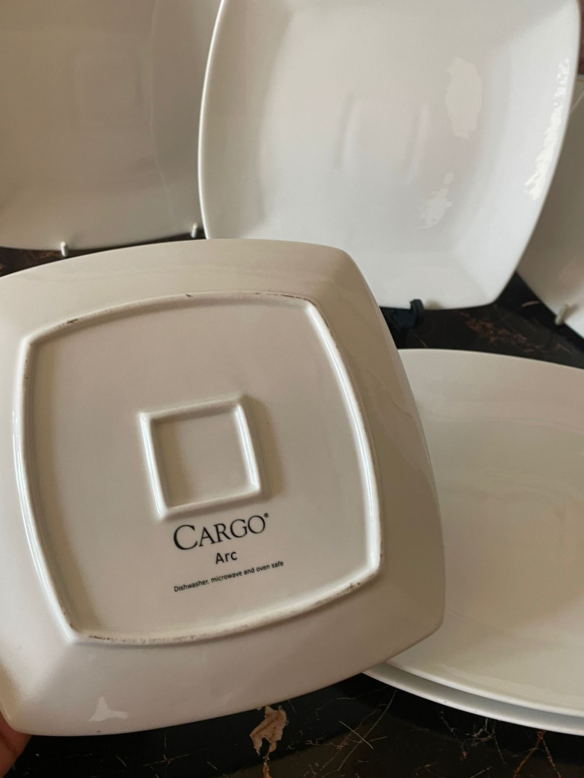 Set of 8 Cargo Arc Square Medium Plates – Minimalist White