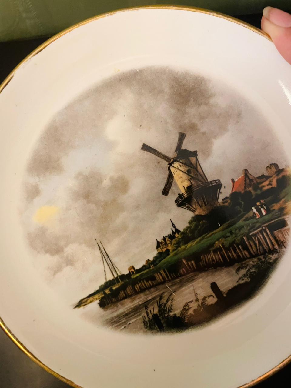 Britannia Designs Ironstone Windmill Wall Plate 7"