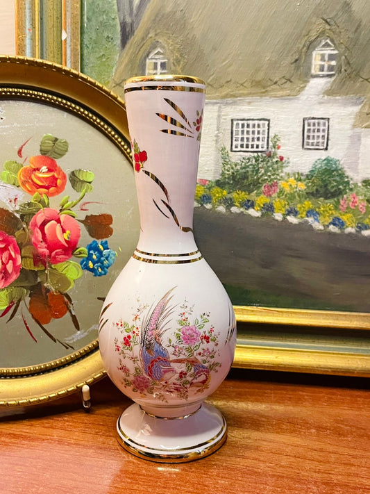 Vintage Porcelain Greek Vase in pakistan