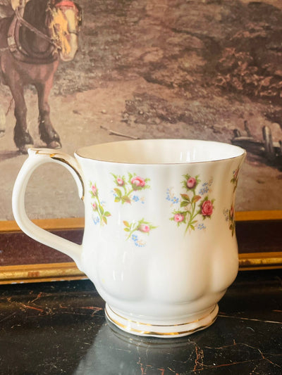 (Rare Find) Royal Albert “Winsome” Fine Bone China Mug – England