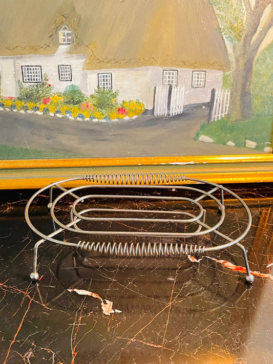 Food Warmer Stand, Vintage Trivet, Metal Serving Stand, Buffet Table Accessories, Silver Kitchenware, Hot Dish Holder, Tea Time Stand, Tabletop Decor, Heat Protection Trivet, Vintage Kitchen Decor, Serving Accessories